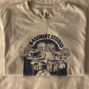 Brandy Melville graphic tee